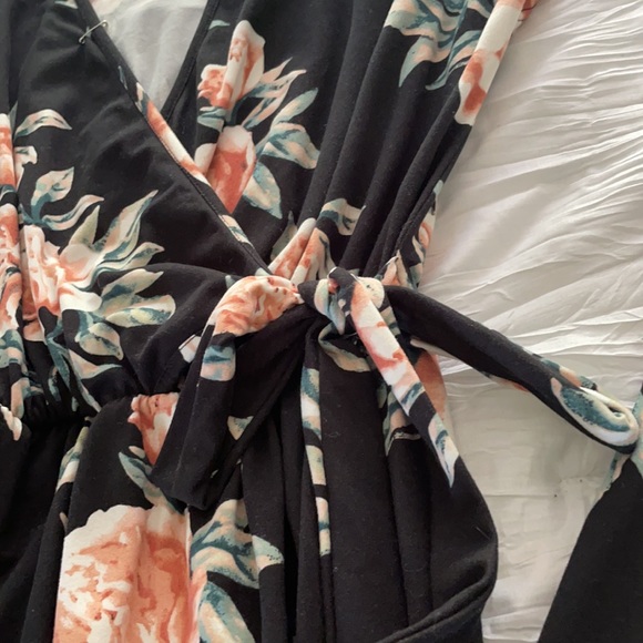 Floral wide leg v-neck jumper - Picture 4 of 5